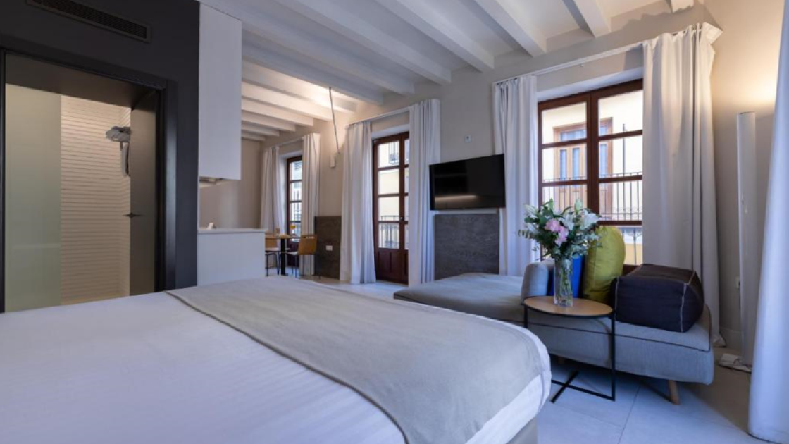 MYR Hotel & Spa Plaza Mercado