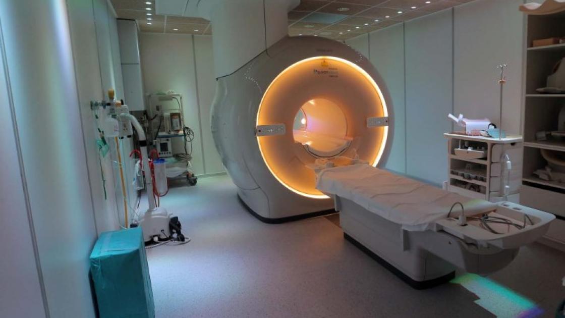 sala en hospital quirón salud