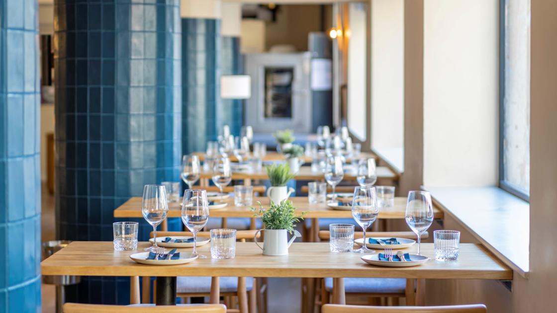 Restaurante sereno