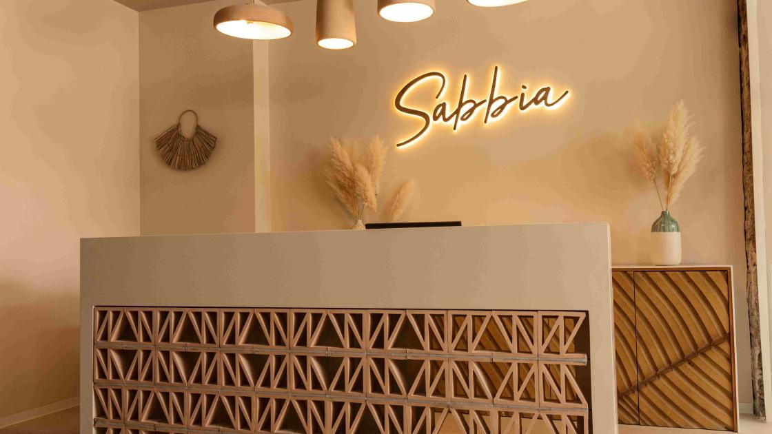 Sabbia by Gabbeach
