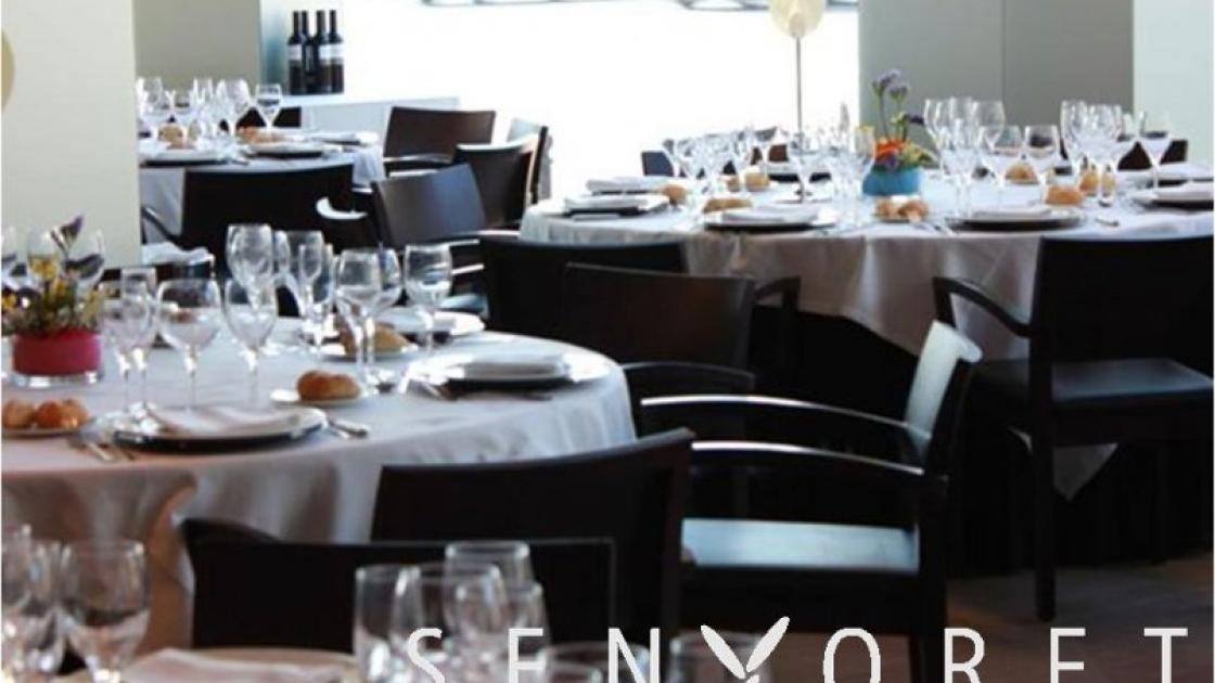 sala de comidas en restaurante senyoret del hotel barceló