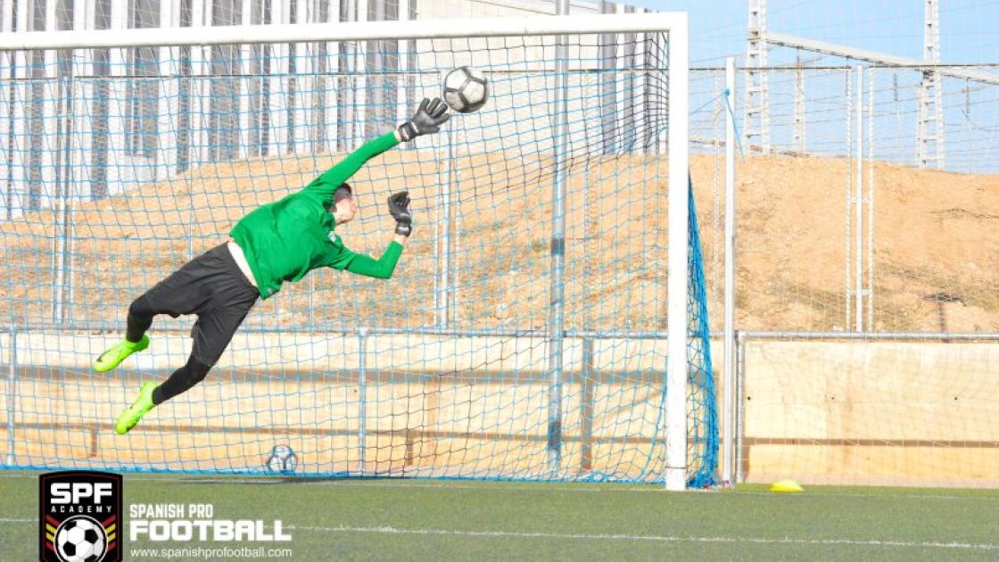 portero durante una partida de futbol