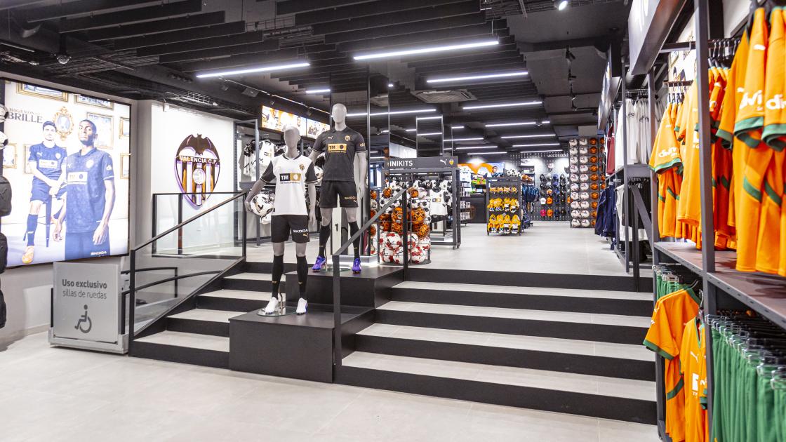 TIENDA OFICIAL VALENCIA CF COLÓN