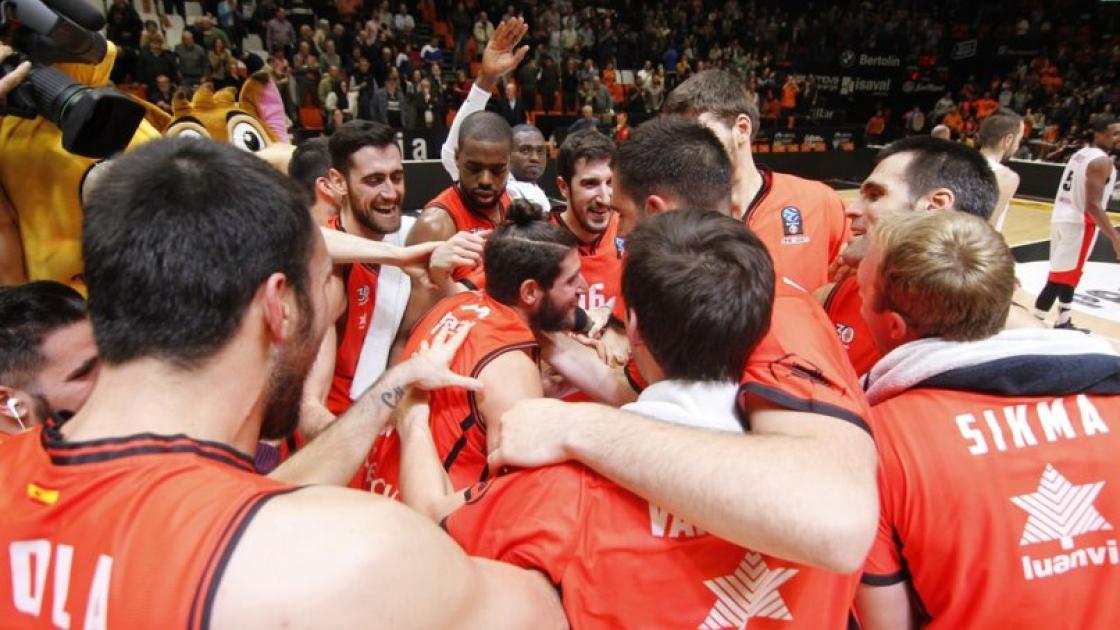 deportistas del valencia basket club