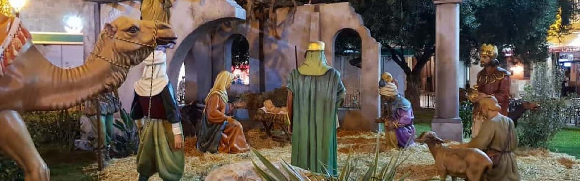 Haz un recorrido guiado por algunos de los belenes de València