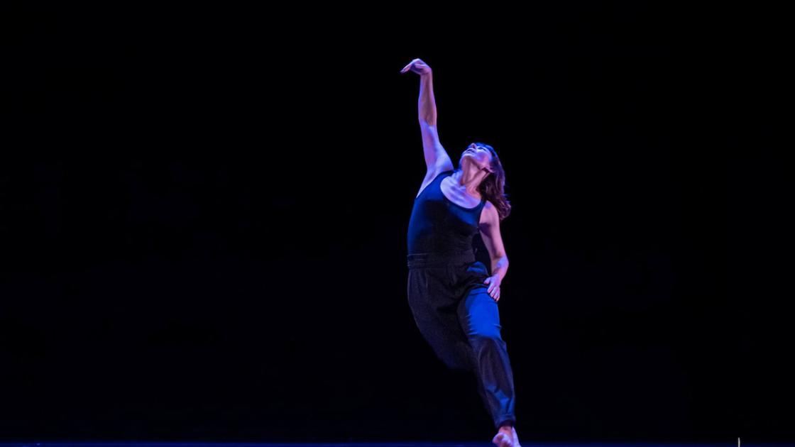 Actuación de danza «Espantoso» en València 