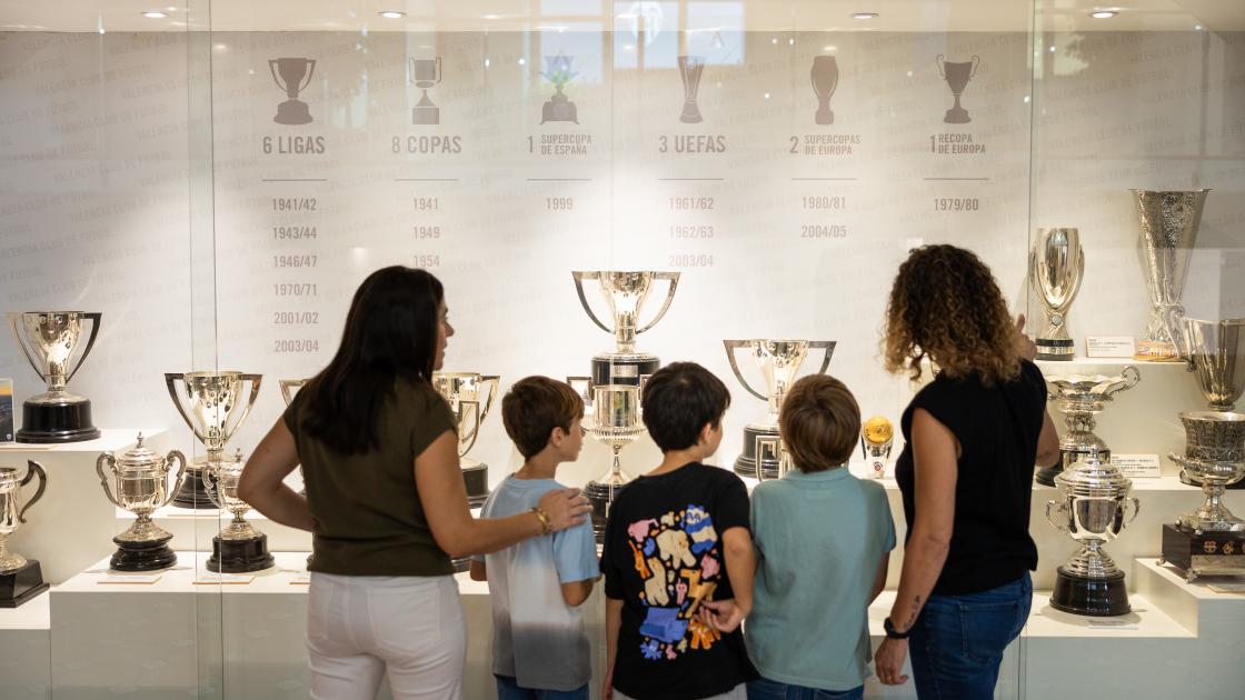 Mestalla Forever Tour con niños