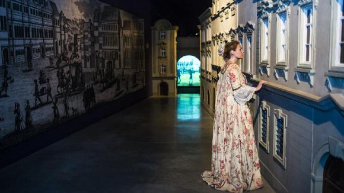 Exposición La aventura del pensamiento en MuVIM