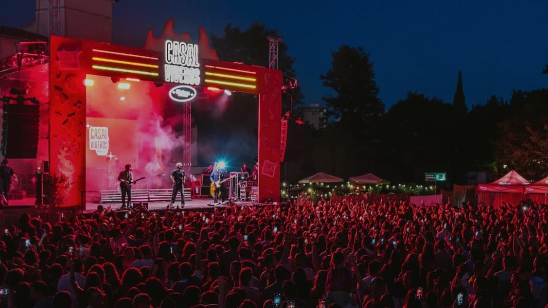 Ven a la Festa del Esmorzar de Casal Viveros a València 