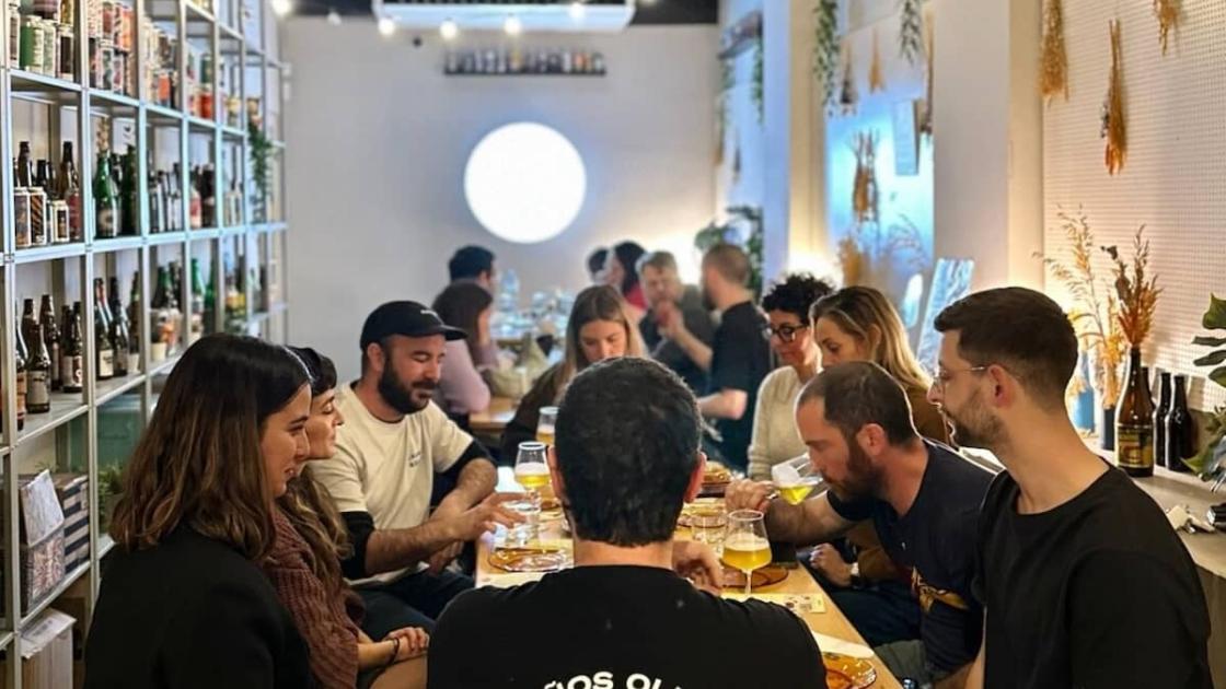 Cata de cervezas «Tasting & Tapas» en Olhops