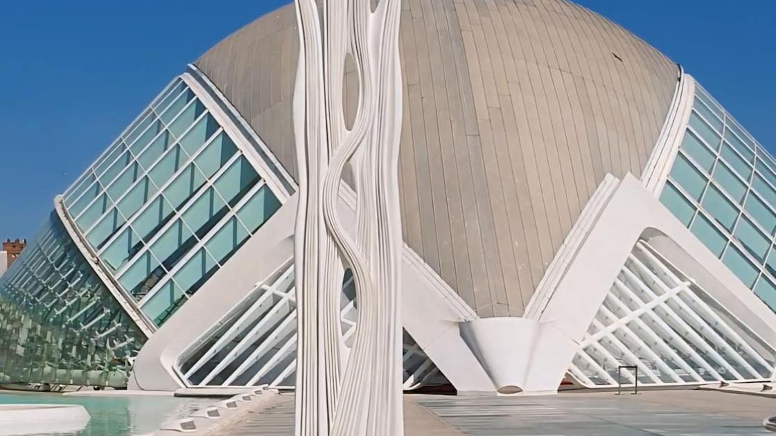 Exposición Atchugarry Ciudad de las Artes y las Ciencias