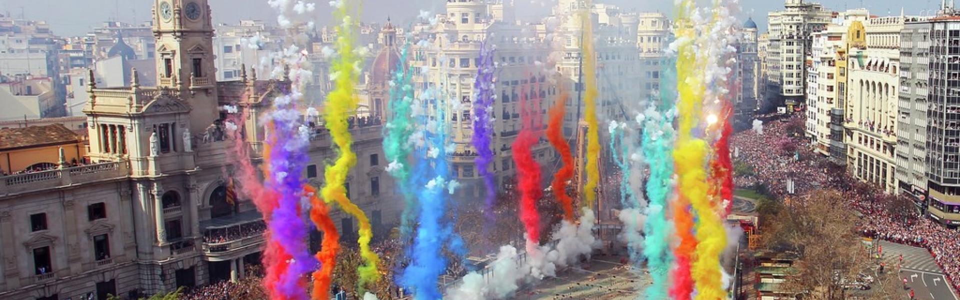 Fallas mascleta colores