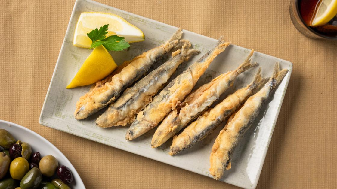 Pescado frito-frituras de pescado