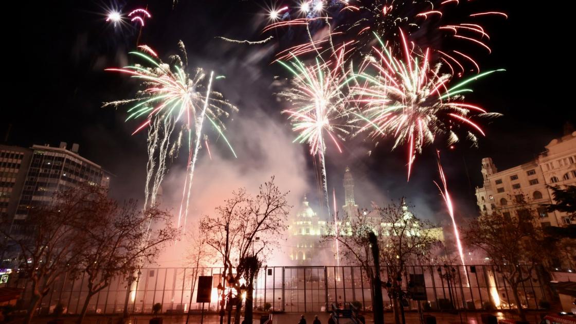 Castillo Fallas en Plaza del ayuntamiento