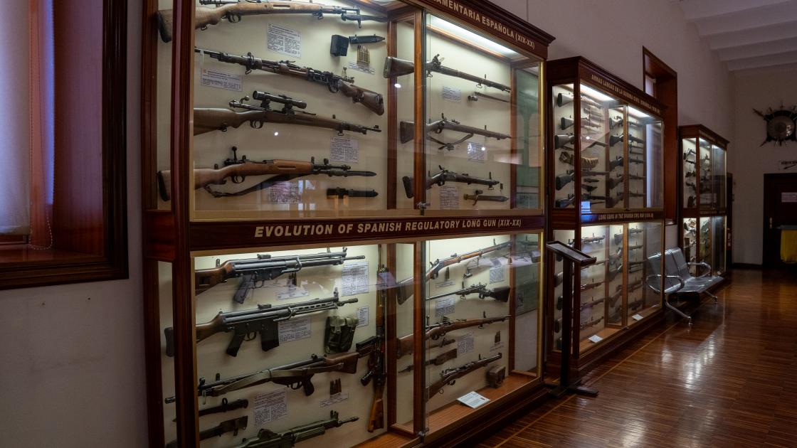 Sala de armas del  Museo Histórico Militar