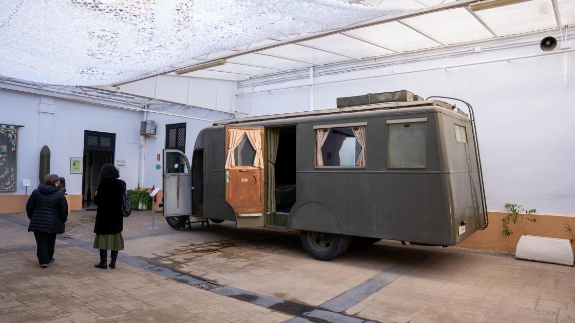 Coche en el  Museo Histórico Militar 
