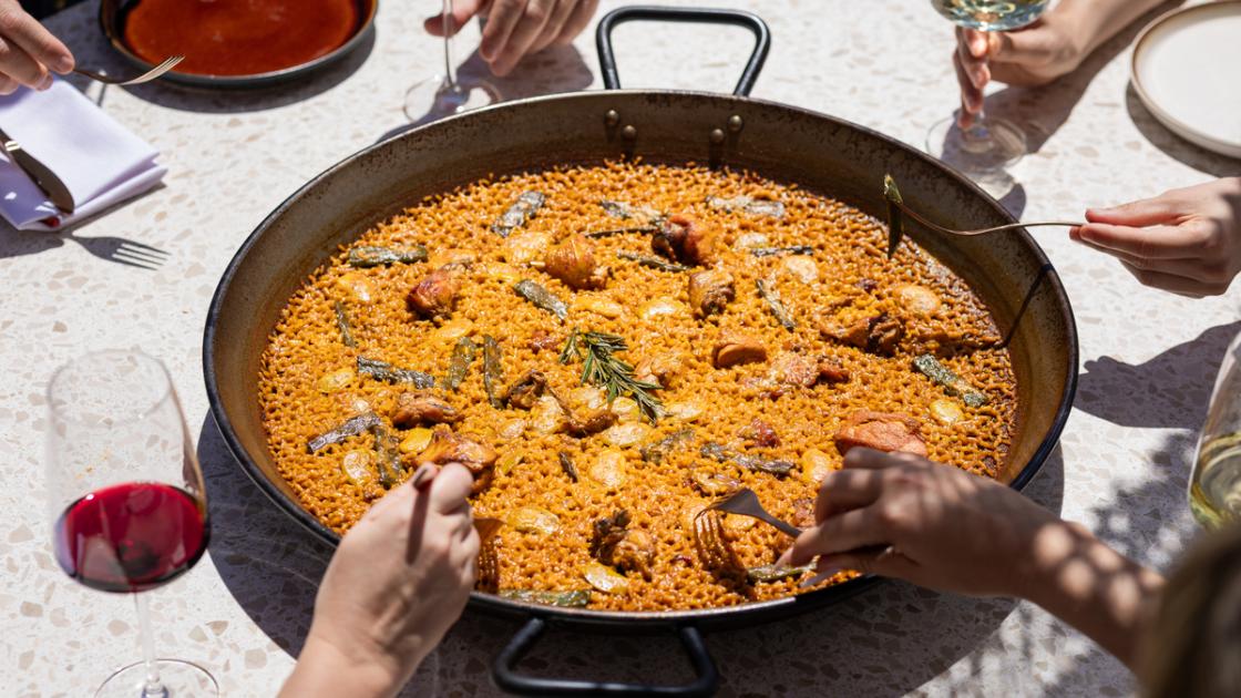 Paella valenciana