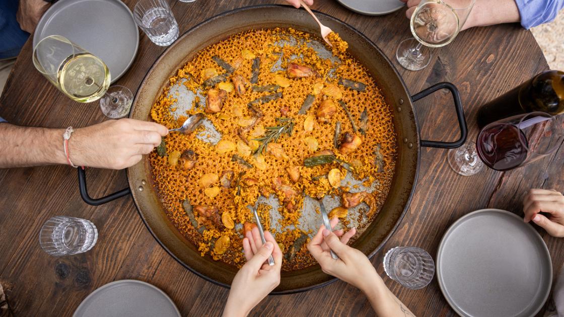 Paella valenciana