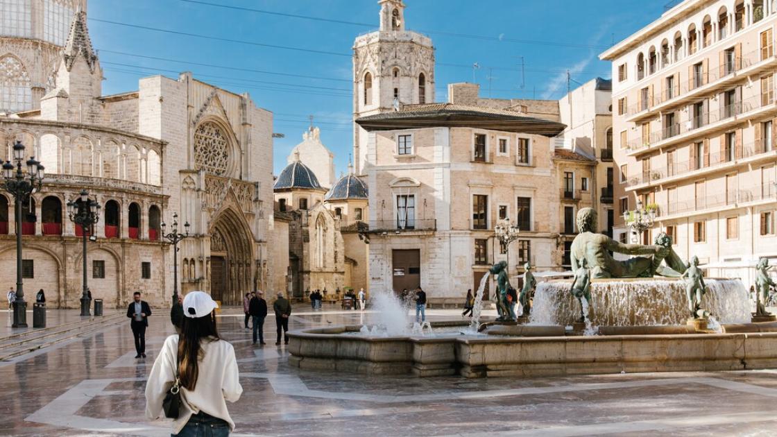 Plaza de la Virgen
