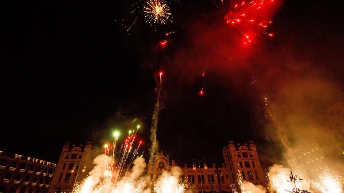 Programa de fuegos artificiales de la Feria de Julio de València