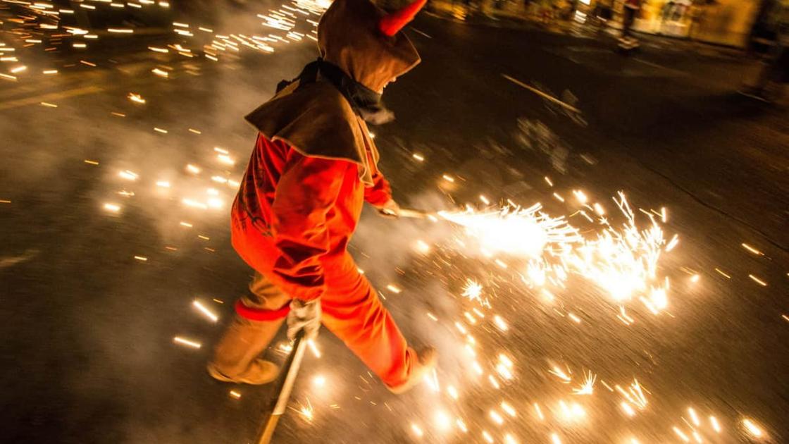 Programa de fuegos artificiales de la Feria de Julio de València