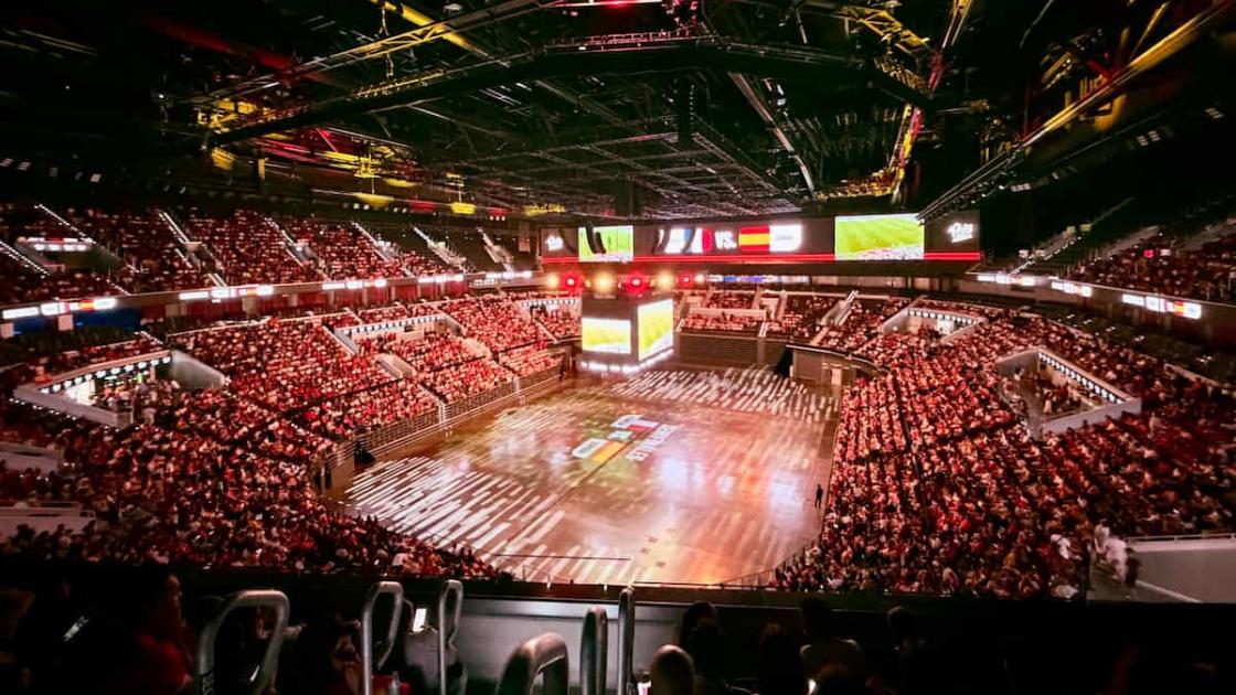 Dónde ver el Mundial de Fútbol: Roig Arena