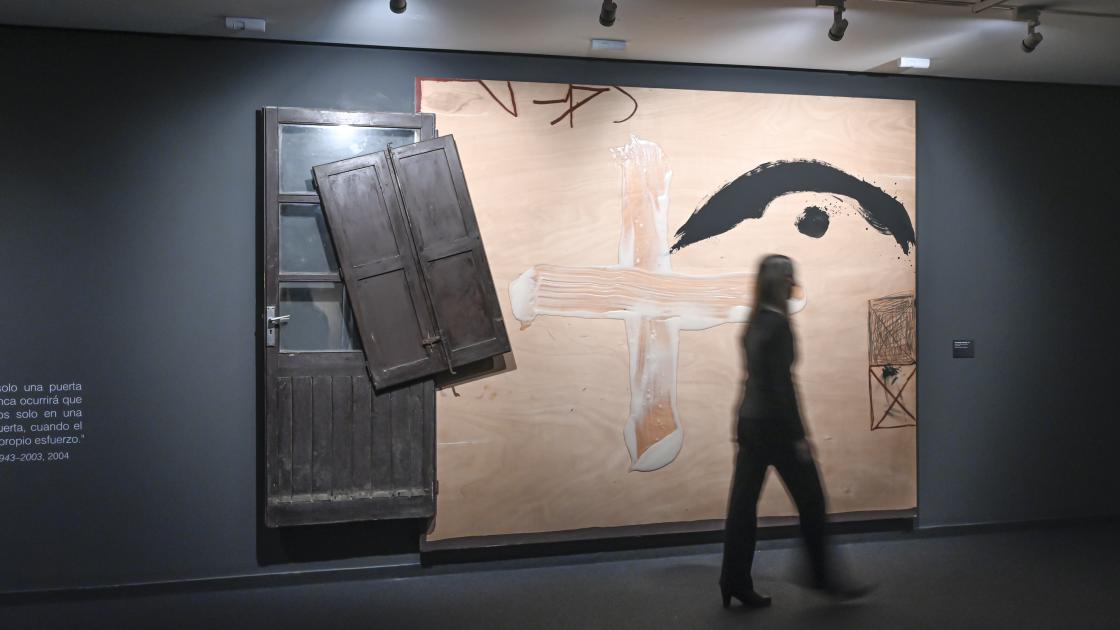 Exposición Antoni Tàpies Valencia