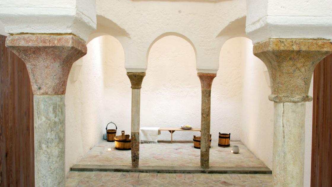 Baños Árabes del Almirante en València