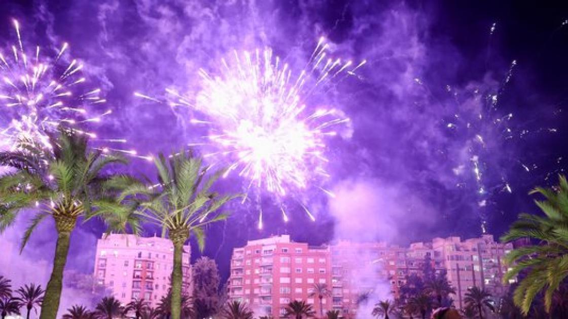 Castillo fuegos artificiales 