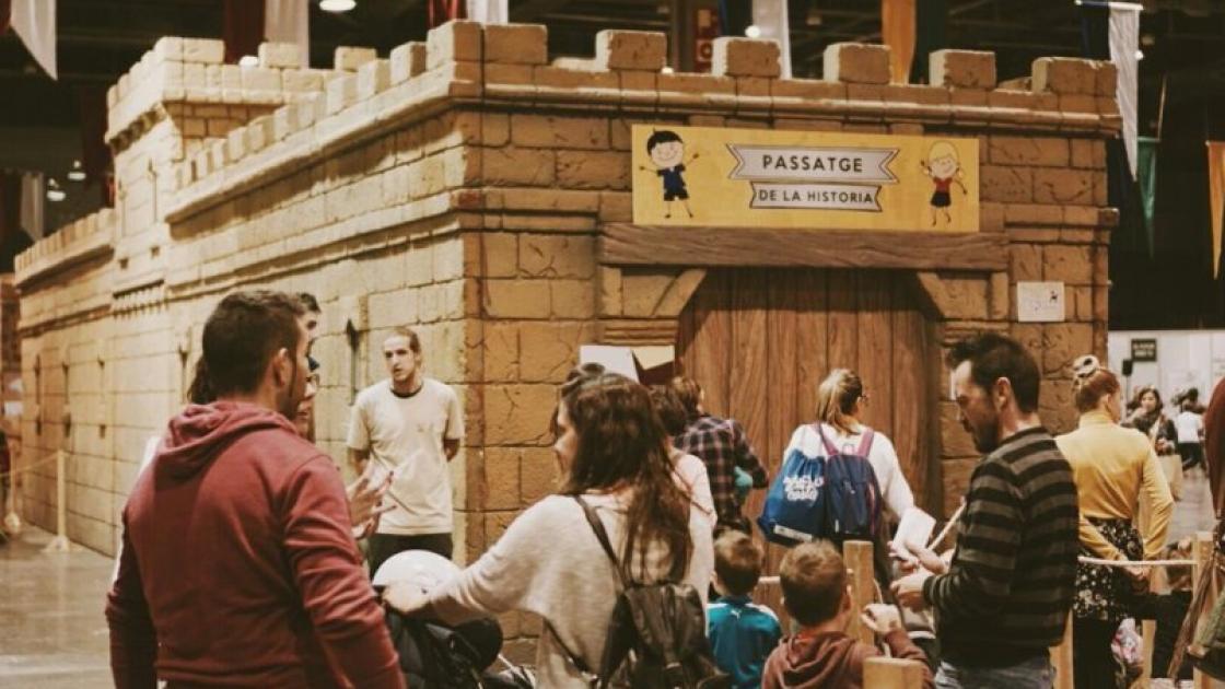 expojove castillo de juegos