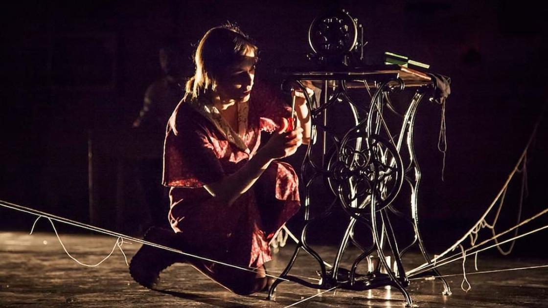 Obra de teatro «La voz dormida» en València