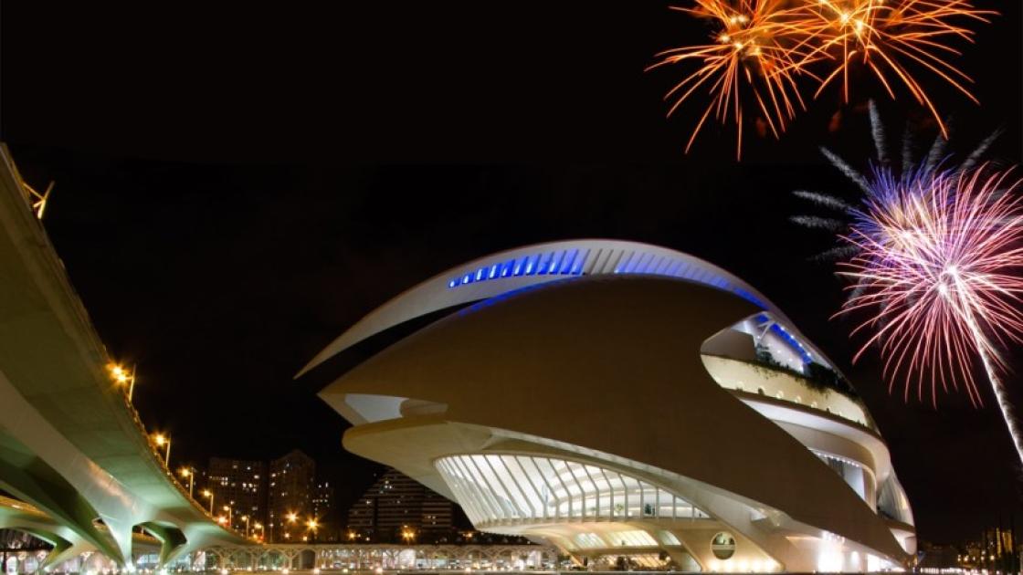 nit del foc les arts