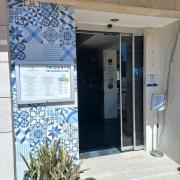 Acceso a restaurante a cota cero desde la calle.