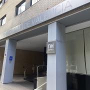 Acceso principal al establecimiento.