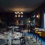 sala del resturante filigrana dle hotel husa reina victoria