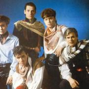 Concierto homenaje «Comité Cisne vs. Glamour» en València 