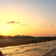 atardecer en playa valencia