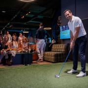 Prueba el golf urbano en Five Iron Golf València