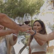 Cata solidaria contra el cáncer infantil en València