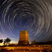 circumpolar sobre torre del telégrafo del cerro de la Jedrea
