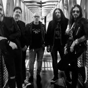 Concierto de Las Iguanas y Pölvora en València 